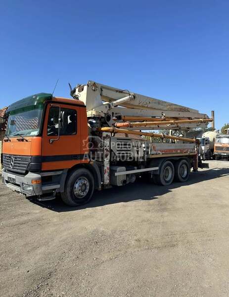 Mercedes Benz MECBO 37m