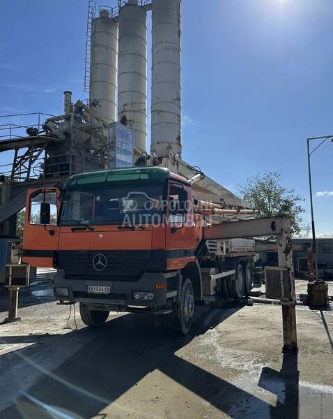 Mercedes Benz MECBO 37m