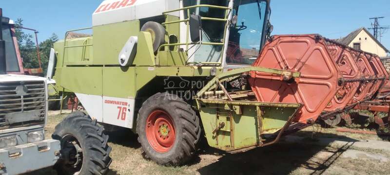Claas Dominator 76
