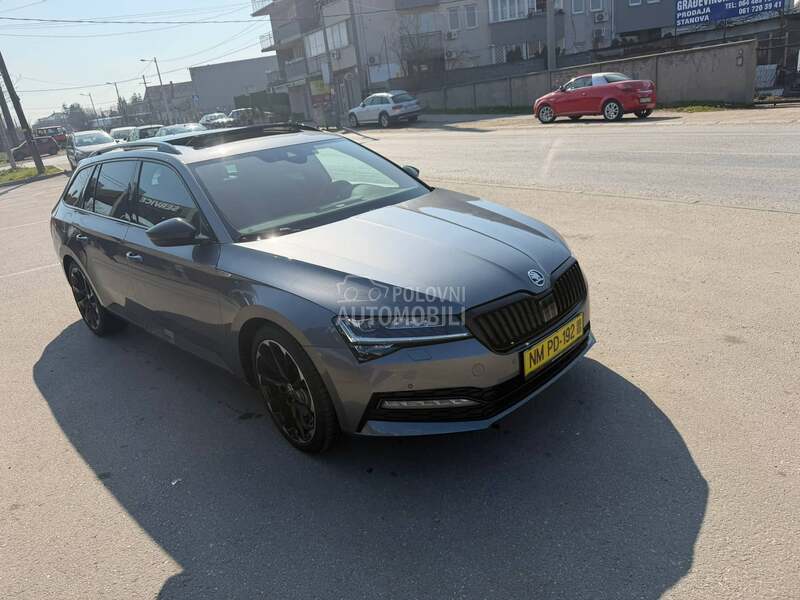 Škoda Superb 
