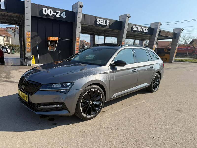Škoda Superb 
