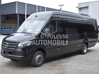 Mercedes Benz Sprinter 517 mi 