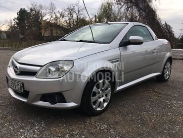 Opel Tigra multimedija