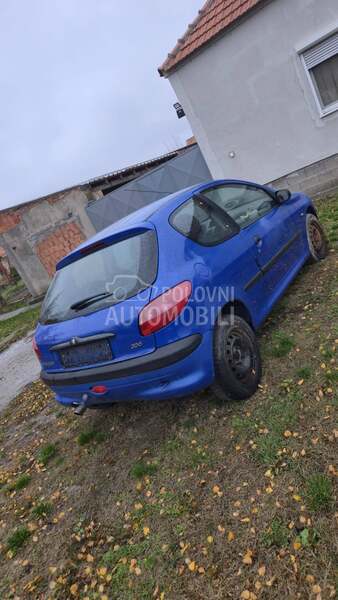 Peugeot 206 