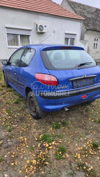 Peugeot 206 