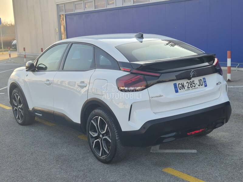 Citroen e-C4 nnov