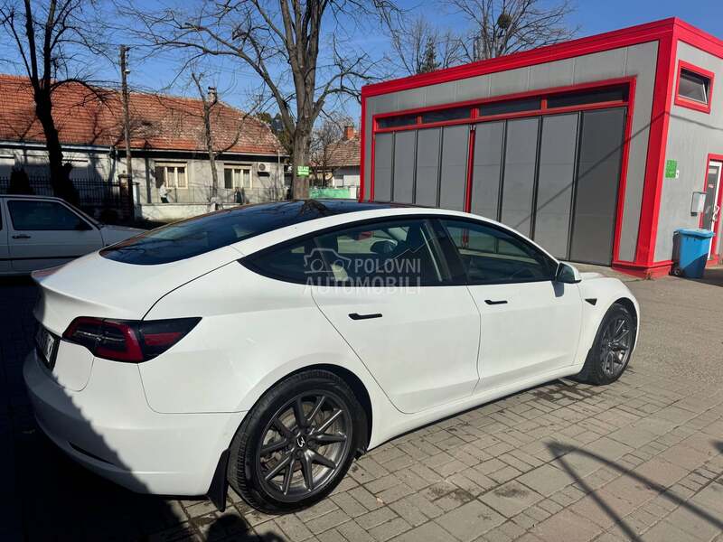 Tesla Model 3 LR AWD Facelift