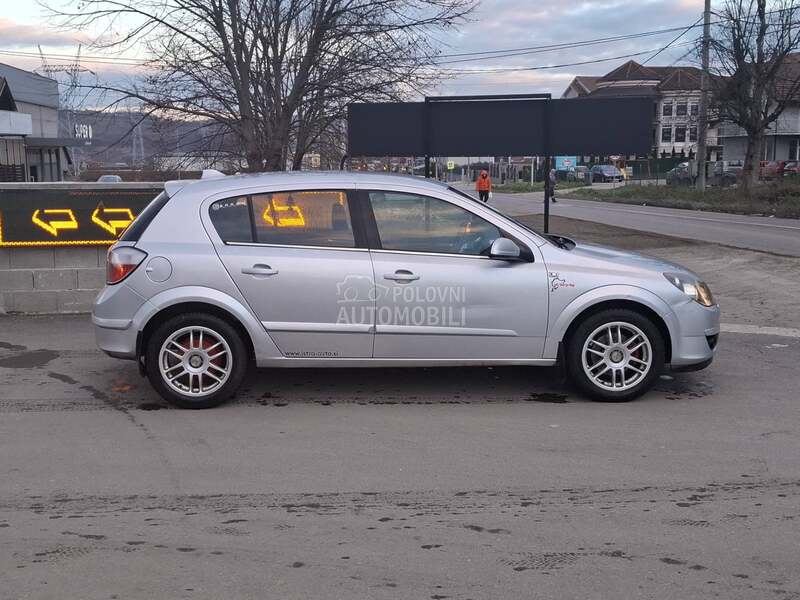 Opel Astra H 