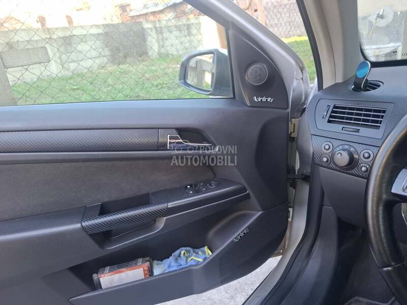 Opel Astra H 