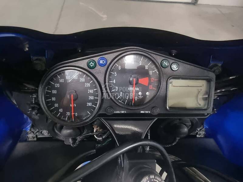 Kawasaki ZX12R ninja