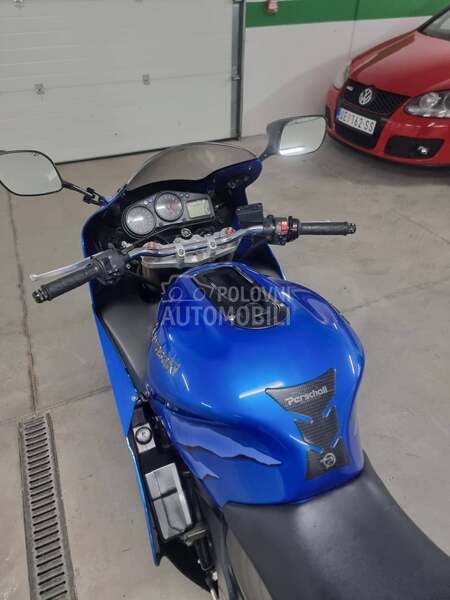 Kawasaki ZX12R ninja