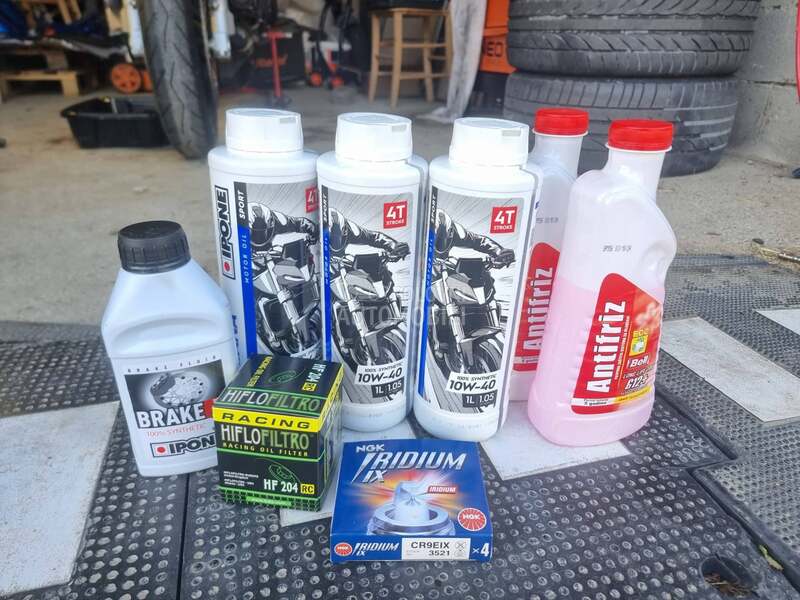 Kawasaki ZX12R ninja