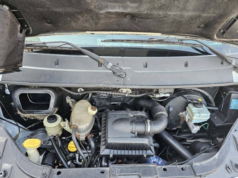 Renault Master 2.5 D C I / B kat