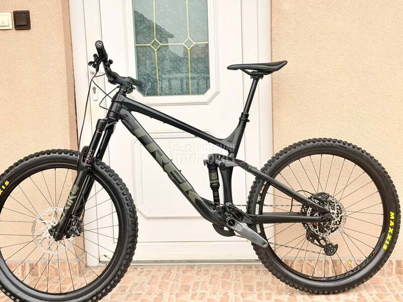 Trek Remedy 8