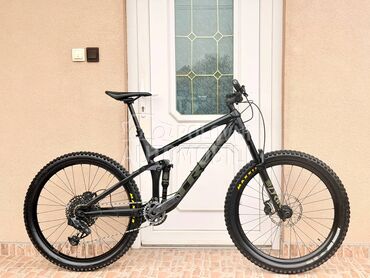 Trek Remedy 8