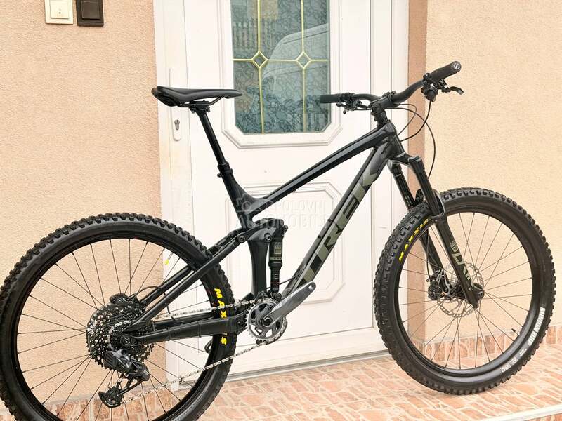 Trek Remedy 8