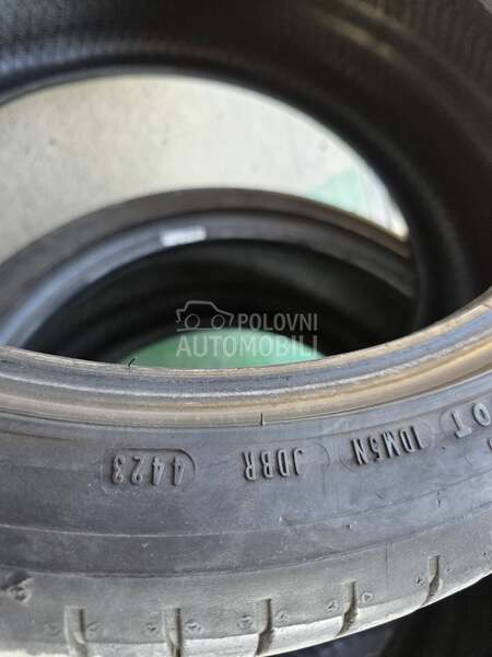 Dunlop 225/40 R18 Letnja