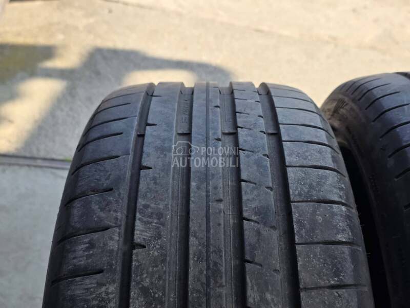 Dunlop 225/40 R18 Letnja