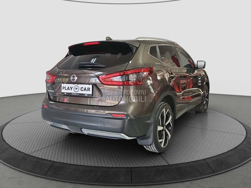 Nissan Qashqai TEKNA/PANO/MALA KM