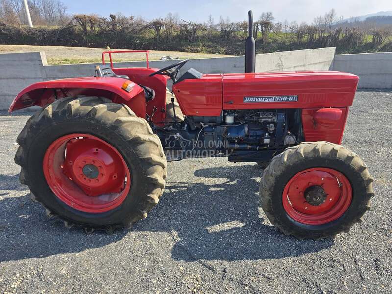 Universal 550DT