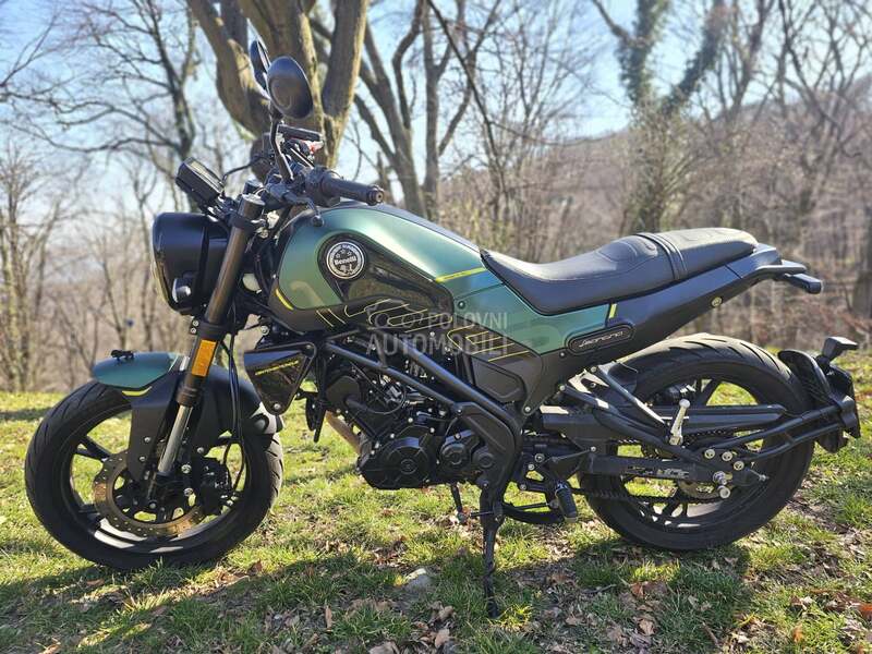 Benelli Leoncino 125cc