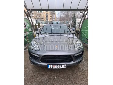 Porsche Cayenne Turbo S