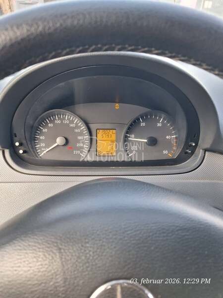 Mercedes Benz Vito
