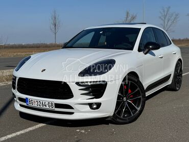 Porsche Macan S