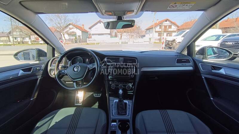 Volkswagen Golf 7 