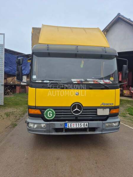 Mercedes Benz 815