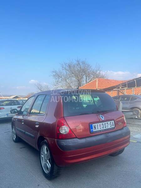 Renault Clio 
