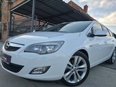 Opel Astra J 1.7 CDTI N.A.V.I