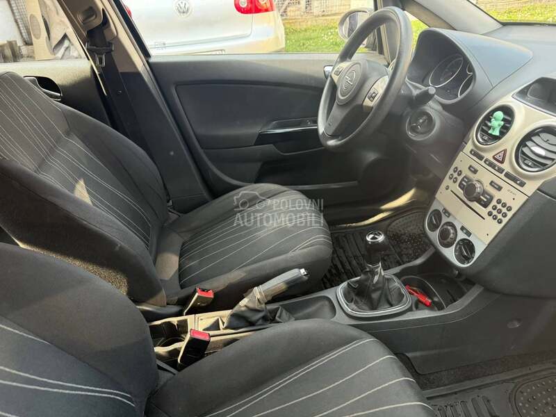 Opel Corsa D 