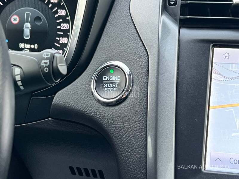 Ford Mondeo 2.0 REZERVISAN