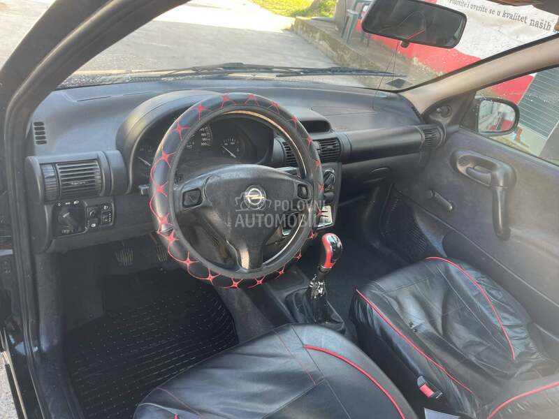 Opel Corsa B 