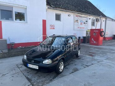 Opel Corsa B 