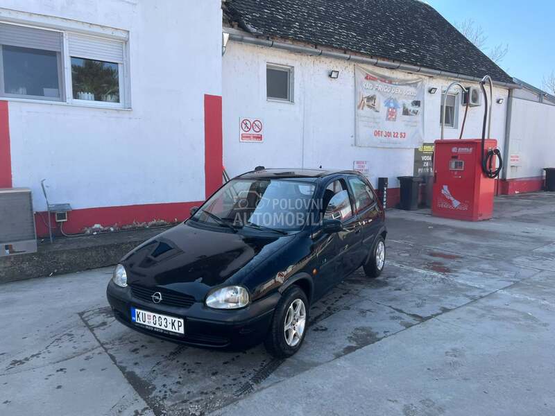 Opel Corsa B 