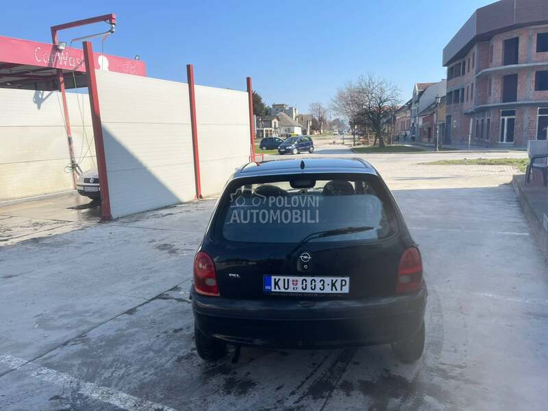 Opel Corsa B 