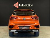 MG ZS Luxury 1.0T AT