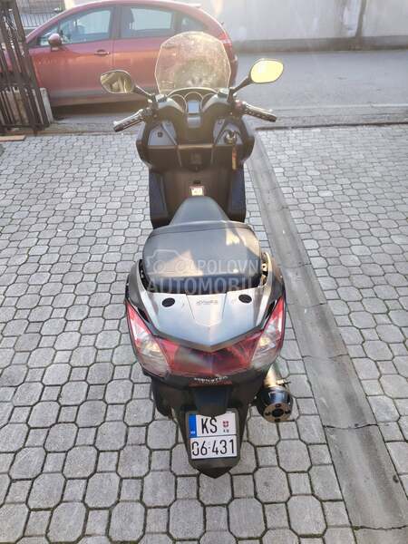 Kymco DownTown