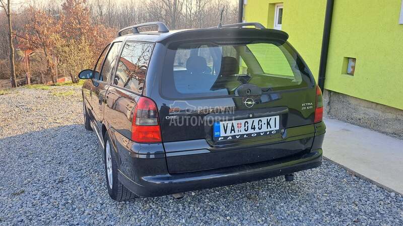 Opel Vectra B 