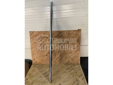 Lajsna na vratima do prozora za Audi A4 od 2007. do 2016. god.