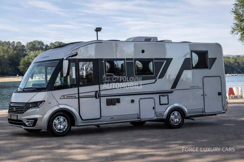 Adria Sonic Supreme 700 DL