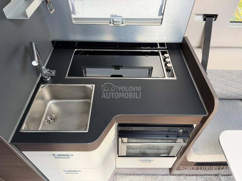 Adria Sonic Supreme 700 DL