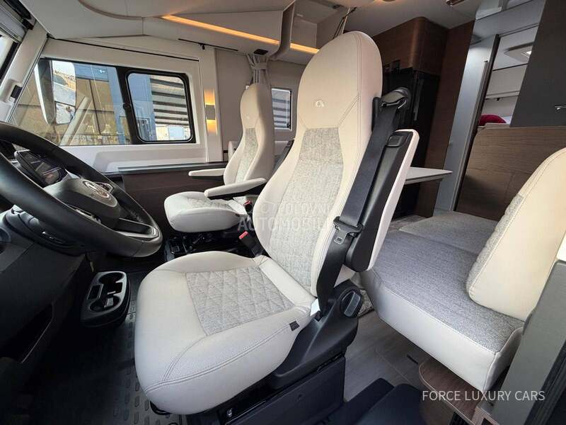 Adria Sonic Supreme 700 DL
