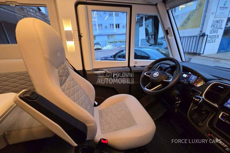 Adria Sonic Supreme 700 DL