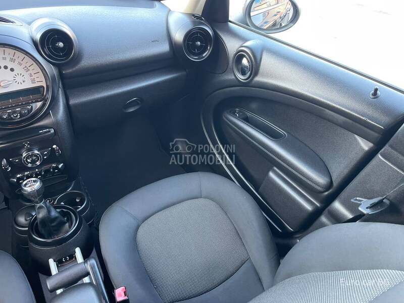 MINI Countryman ONE-D