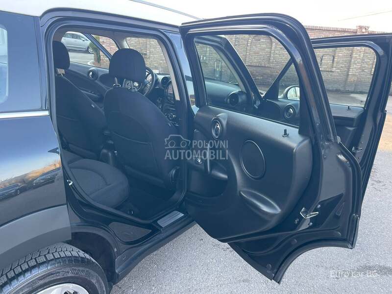 MINI Countryman ONE-D