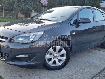 Opel Astra J COSMO