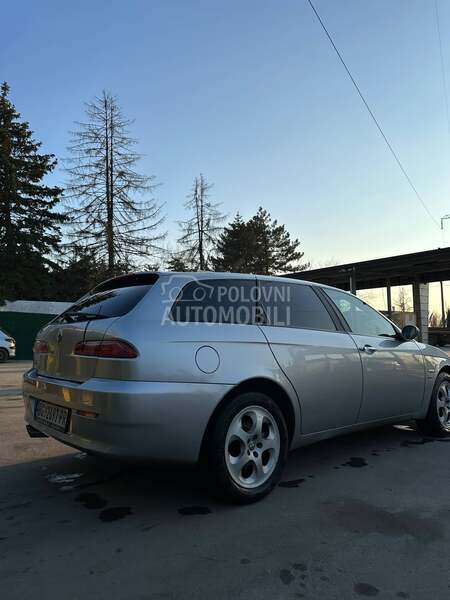 Alfa Romeo 156 